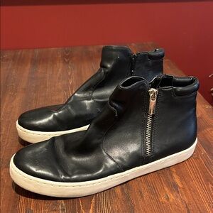 Women’s Black Leather Chukka Zip Bootie - Casual Slip-On Sneakers